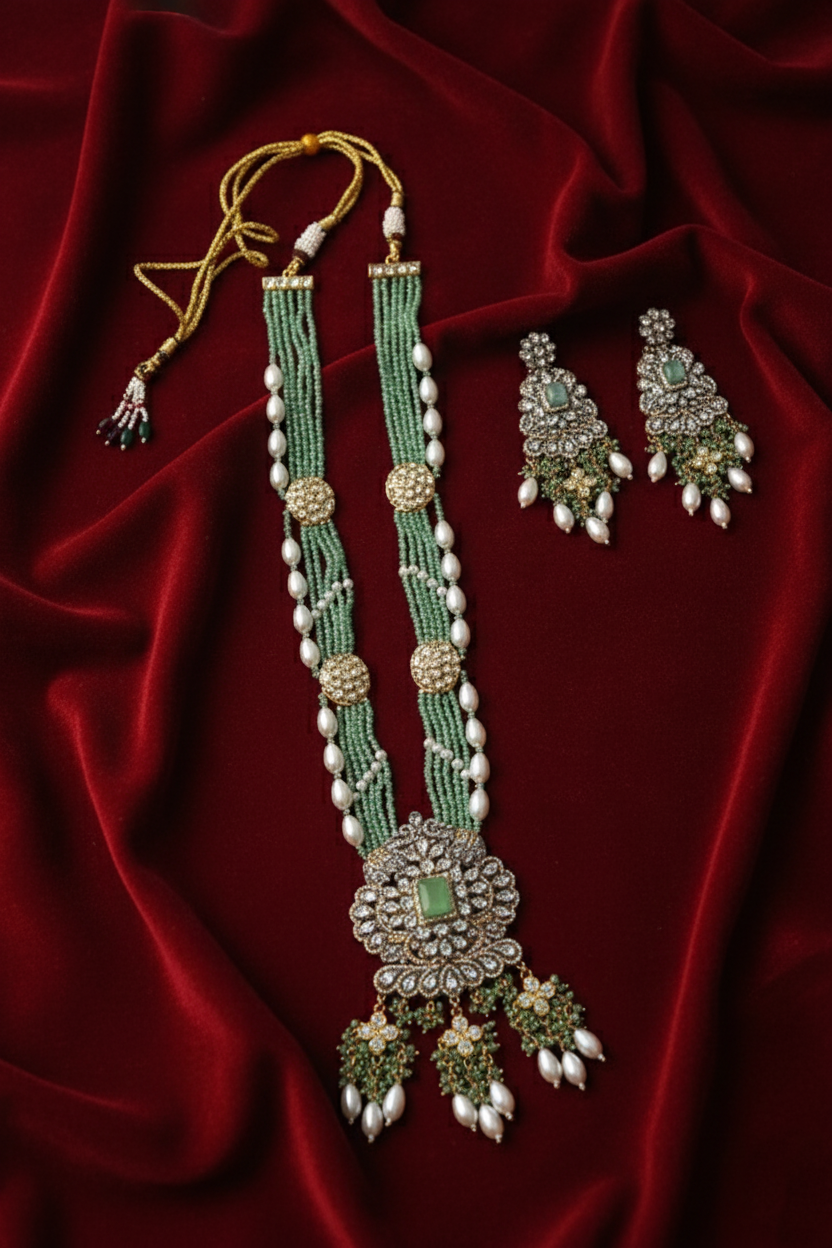 Victorian Rich Green Beads & White Pearl Haar with Earring