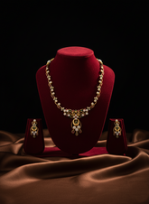 Traditional Jethipota Necklace Set with Earrings | Tantaaz